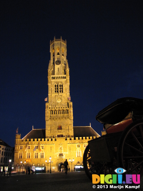 SX30145 Belfry tower and carriage at night
